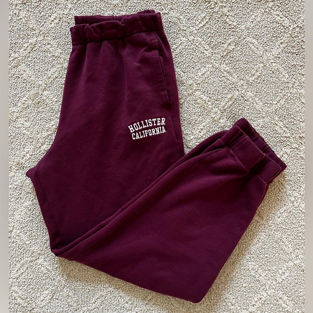 Hollister Burgundy Sweatpants